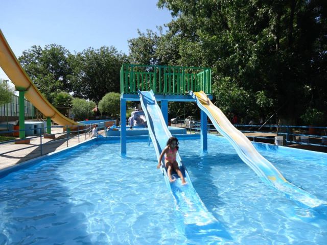 Balneario Cabañas Los Nogales Valle de Zaragoza